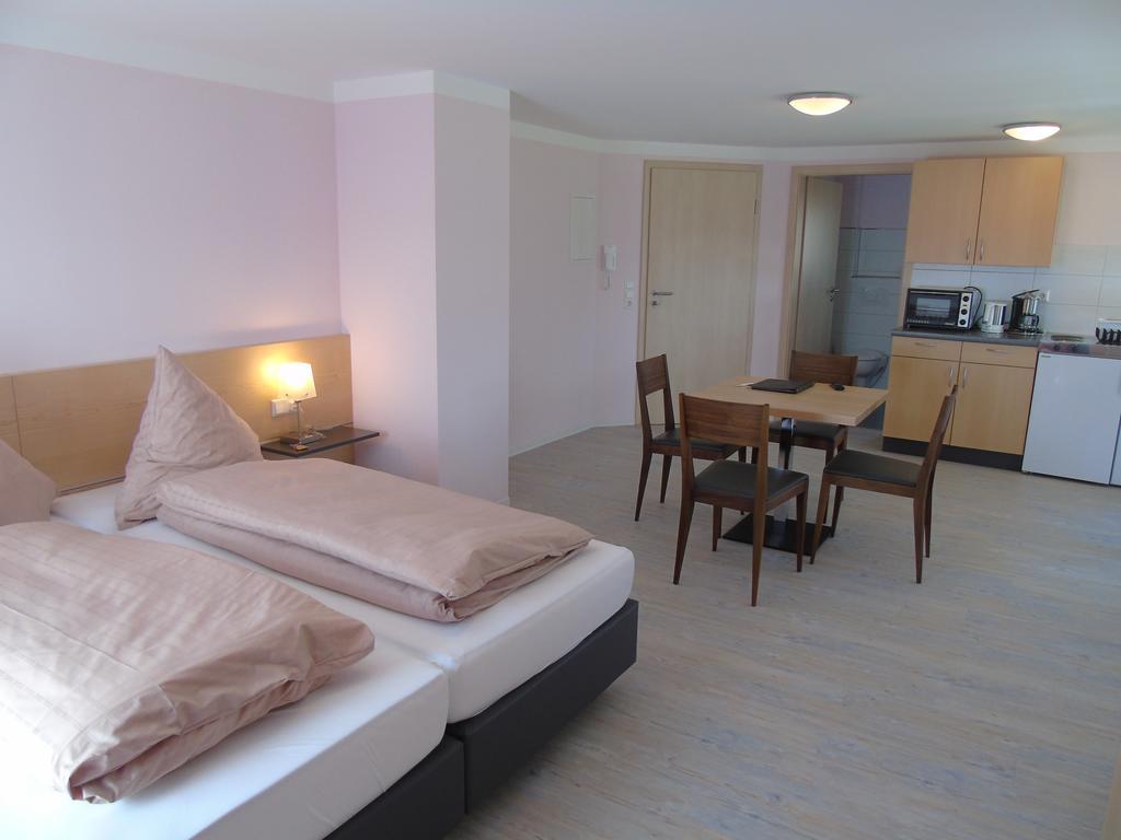 Wein- Appartements Borth ブレッツフェルト エクステリア 写真