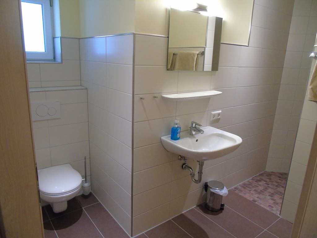 Wein- Appartements Borth ブレッツフェルト エクステリア 写真