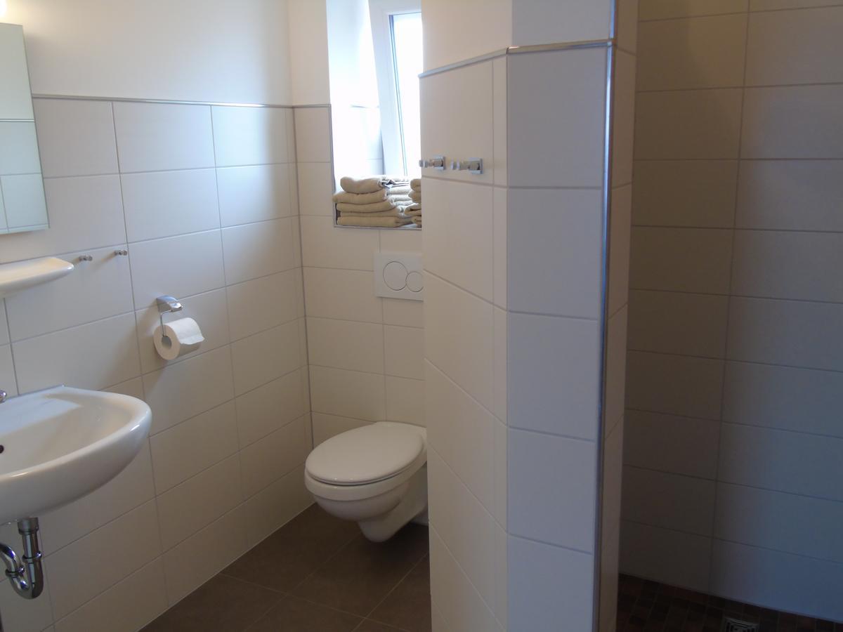 Wein- Appartements Borth ブレッツフェルト エクステリア 写真