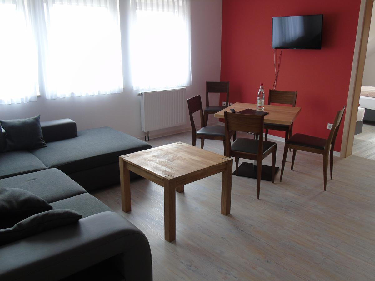 Wein- Appartements Borth ブレッツフェルト エクステリア 写真